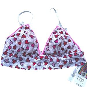 NWT - ❤️❤️❤️ Hanky Panky Hearts Bralette